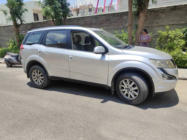 https://images10.gaadi.com/usedcar_image/4189947/original/addc4951c3acef5e6fc370332b163f10.jpg?imwidth=6400