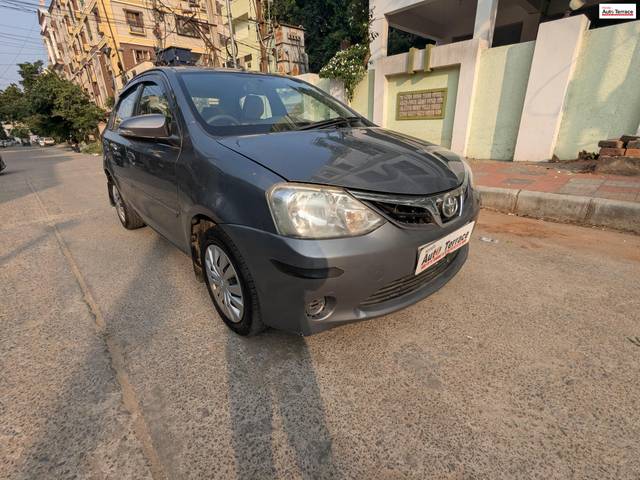 https://images10.gaadi.com/usedcar_image/4190086/original/e9e27646f8106062f08d8e4073592e2f.jpg?imwidth=6400