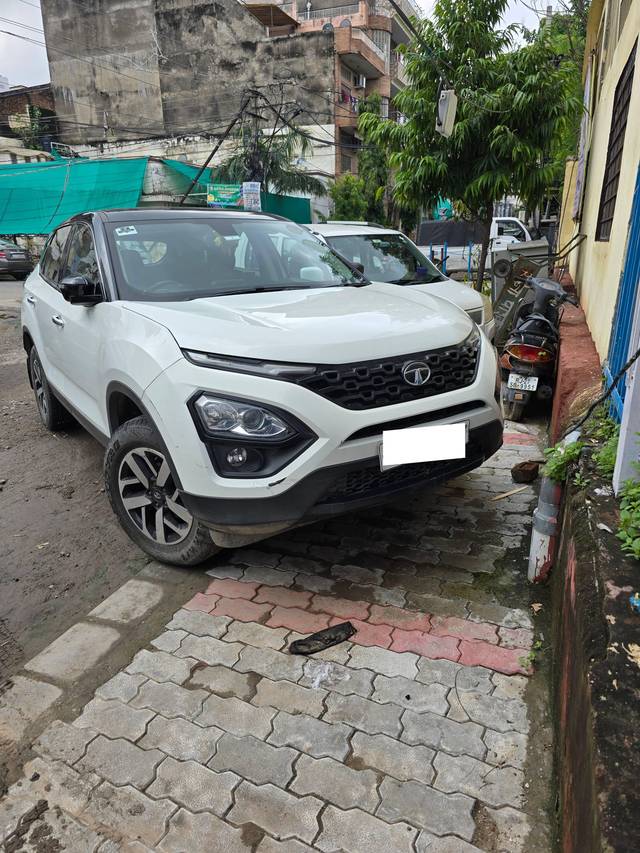 https://images10.gaadi.com/usedcar_image/4190099/original/processed_315f327ccc968899232e48f89b9b6a88.jpg?imwidth=6400