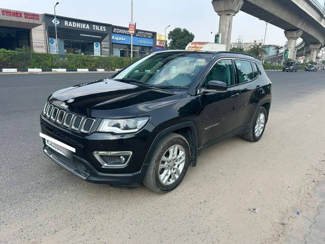 https://images10.gaadi.com/usedcar_image/4190127/original/processed_6a3e7afb7e5c71a03838f11e7106d4fa.jpg?imwidth=6400