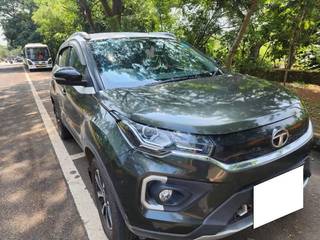 Tata Nexon 2017-2020 Tata Nexon 1.2 Revotron XZ Plus Dual Tone