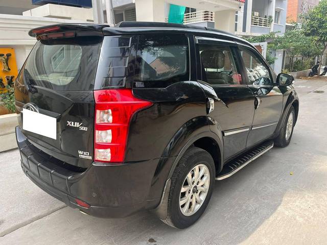 https://images10.gaadi.com/usedcar_image/4190143/original/processed_d828f50735bd9e789cfecc3ef828efbb.jpg?imwidth=6402