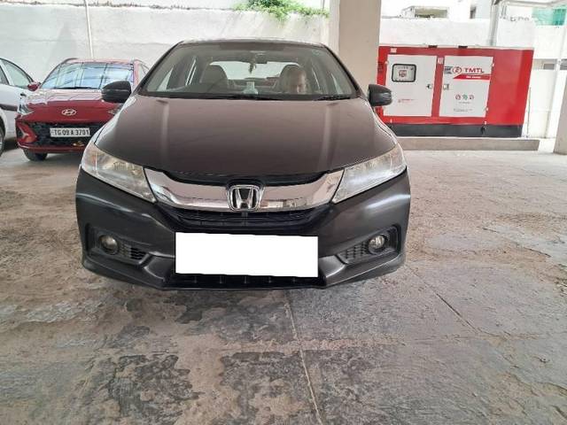 https://images10.gaadi.com/usedcar_image/4190309/original/processed_b0174244-5a15-4275-9232-f338a4f2a693.jpg?imwidth=6402