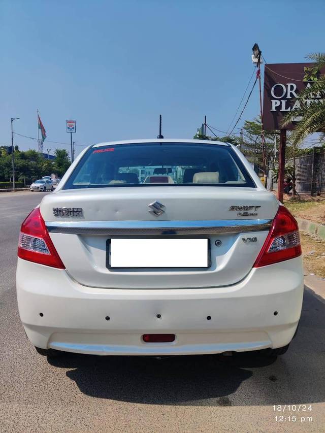 https://images10.gaadi.com/usedcar_image/4190365/original/processed_f0672243272073241fba10ca172b11f4.jpg?imwidth=6402