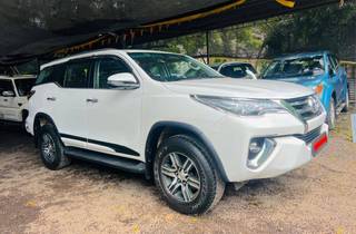 Toyota Fortuner 2016-2021 Toyota Fortuner 2.8 2WD MT BSIV