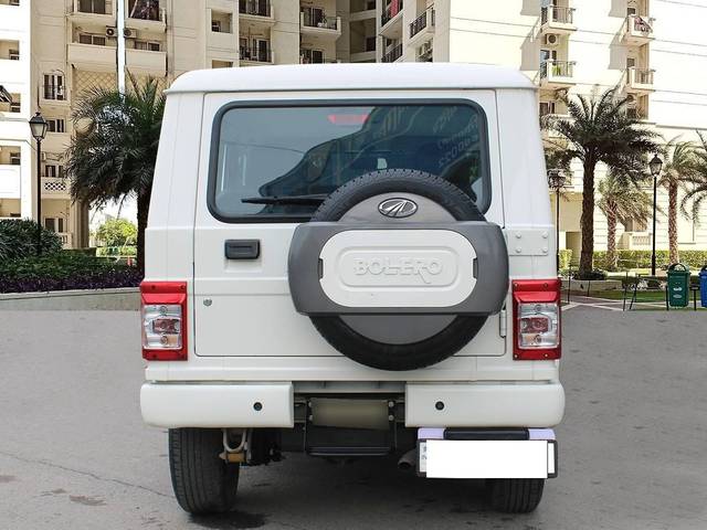 https://images10.gaadi.com/usedcar_image/4190407/original/processed_89a71581514c58200370177f4ecd2762.jpg?imwidth=6402