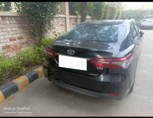 https://images10.gaadi.com/usedcar_image/4190441/original/processed_59e94b13-83e2-4313-92e6-d68d8849fb0d.jpg?imwidth=6401