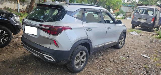 https://images10.gaadi.com/usedcar_image/4190503/original/processed_1a865790-aa45-4d31-b4d7-deea48c485ba.jpg?imwidth=6402