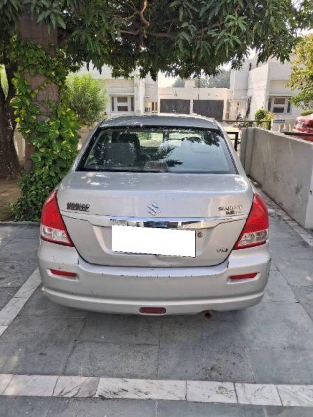 https://images10.gaadi.com/usedcar_image/4190536/original/processed_28e1d13c-5794-471d-8b24-364e23b3b157.jpg?imwidth=6401