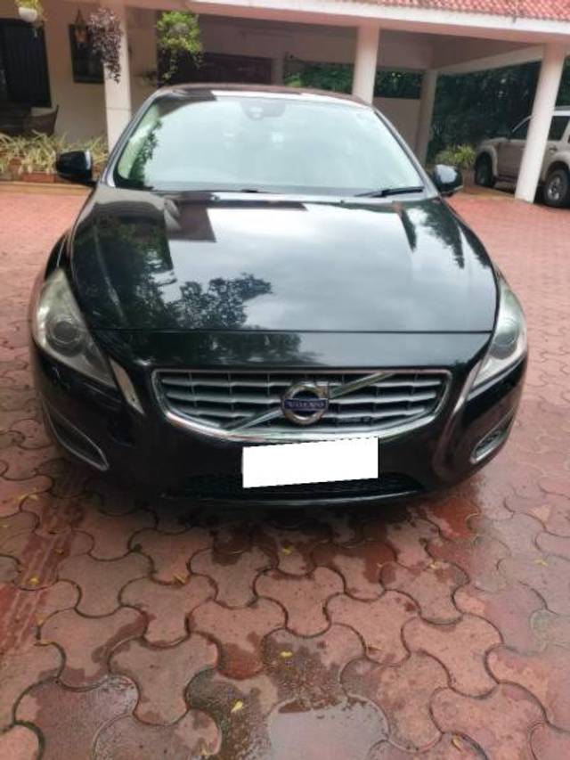 https://images10.gaadi.com/usedcar_image/4190565/original/processed_03968d4c-3f28-45fc-8005-0a33f9db7162.jpeg?imwidth=6400