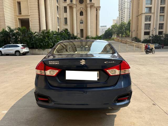 https://images10.gaadi.com/usedcar_image/4190581/original/processed_fc37b164c5b526cef10058622e2e1d2a.jpeg?imwidth=6402