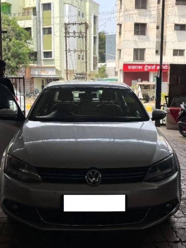 https://images10.gaadi.com/usedcar_image/4190633/original/processed_1794e64d-4a0e-4933-a006-57e9afb6bbef.jpg?imwidth=6400