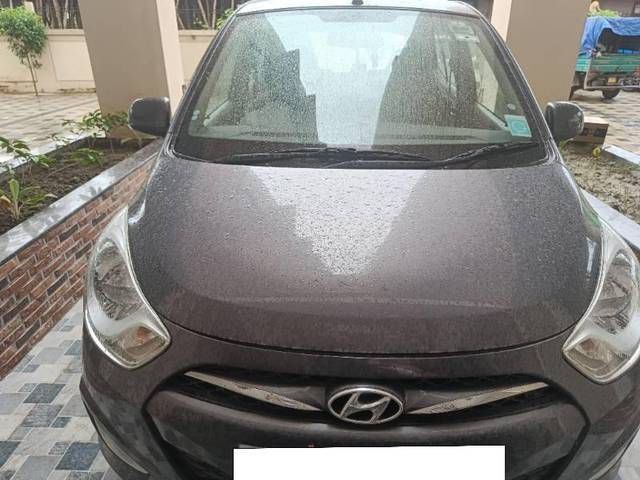 https://images10.gaadi.com/usedcar_image/4190659/original/processed_c1735643-58c3-4ba8-a0a6-5dcc44e978bc.jpg?imwidth=6402