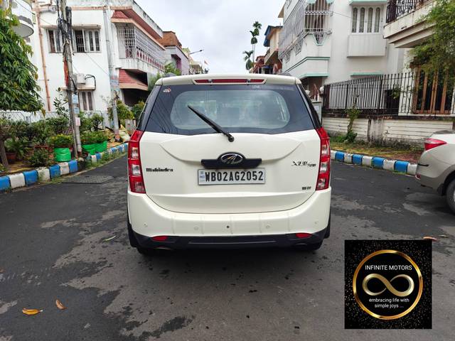 https://images10.gaadi.com/usedcar_image/4190711/original/processed_828e6bf3176f255e662bd2507840200c.jpg?imwidth=6401