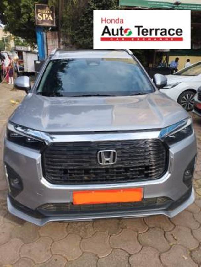 https://images10.gaadi.com/usedcar_image/4190805/original/3a15f854cfb07b653dee8ff2669bfd4a.jpeg?imwidth=6400