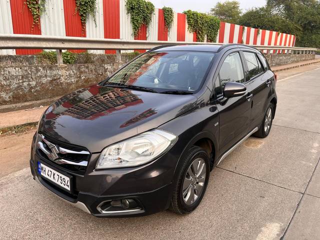 https://images10.gaadi.com/usedcar_image/4190853/original/4612825819df1102bedf4b2f1670bb48.jpg?imwidth=6401