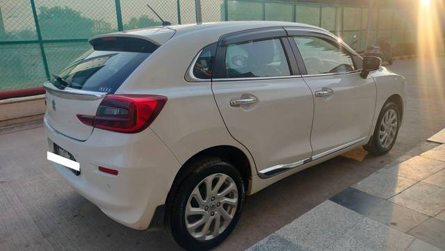 https://images10.gaadi.com/usedcar_image/4190940/original/processed_3495892a2b77d7f77f68440d521ab265.jpg?imwidth=6402