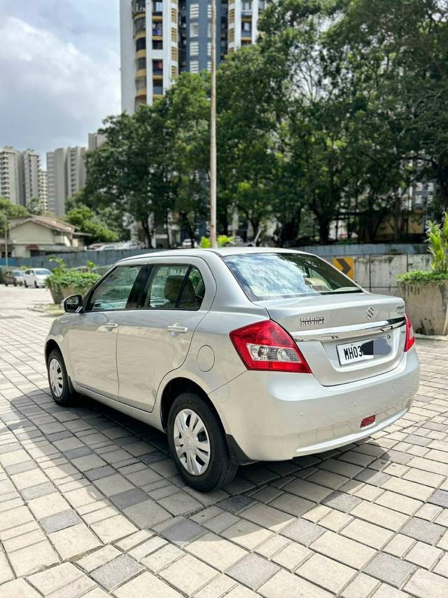 https://images10.gaadi.com/usedcar_image/4190969/original/86c098bc987d18eca58055f394b53436.jpeg?imwidth=6402