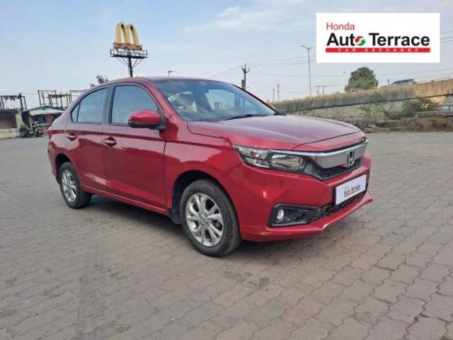 https://images10.gaadi.com/usedcar_image/4190978/original/1be268cf10b3227fae7498aef73f859d.jpeg?imwidth=6400