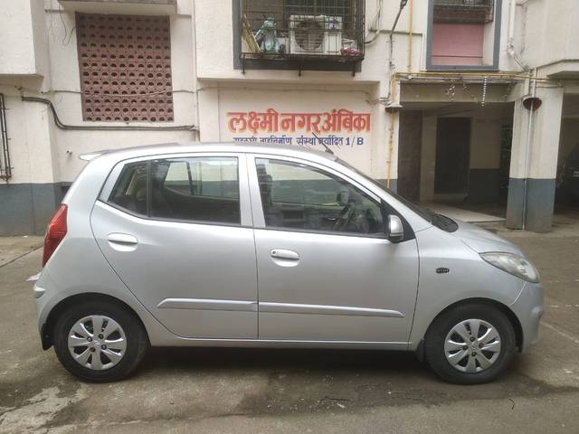 https://images10.gaadi.com/usedcar_image/4190981/original/e92a862c530a1dd4930761b1590e5fc4.jpeg?imwidth=6401