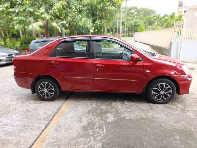 https://images10.gaadi.com/usedcar_image/4191115/original/b18661a253e46ebfbfb3c2b01b516132.jpg?imwidth=6402