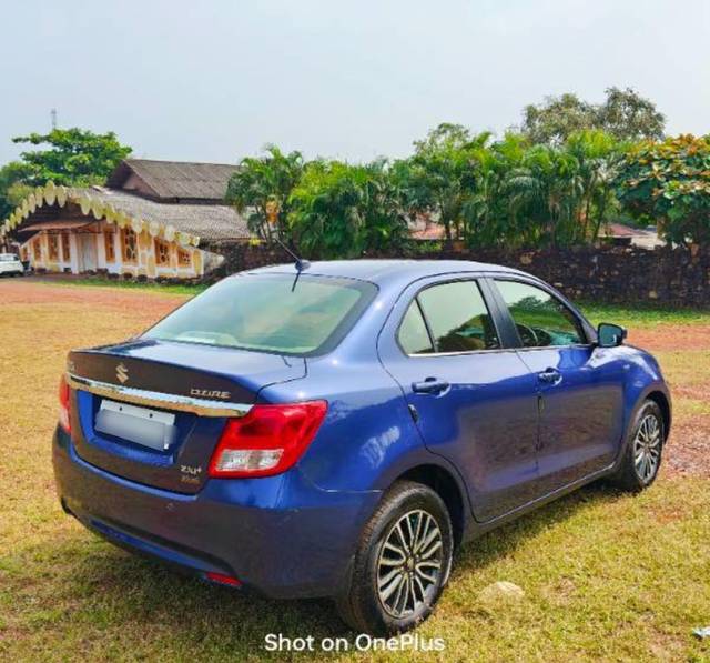 https://images10.gaadi.com/usedcar_image/4191418/original/processed_603532ab-8ec2-4c2e-8bf1-047e89c31d45.jpg?imwidth=6401