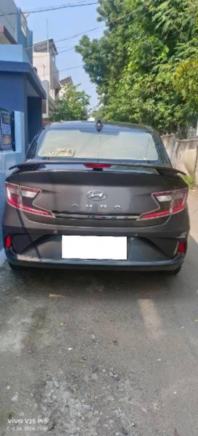 https://images10.gaadi.com/usedcar_image/4191564/original/processed_be5eb740-109a-446d-962d-9c203b3a0446.jpg?imwidth=6401