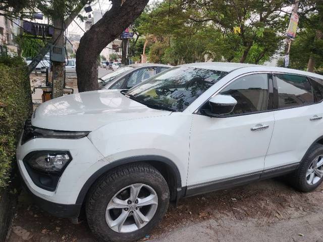 https://images10.gaadi.com/usedcar_image/4191679/original/acff23a2a9b29cc1d29fb1b926763c38.jpg?imwidth=6400