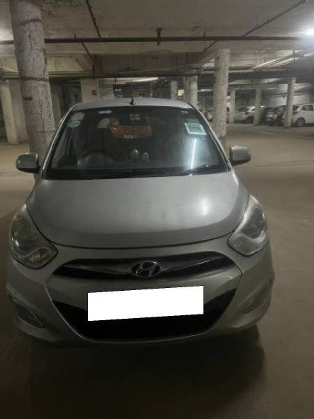 https://images10.gaadi.com/usedcar_image/4191736/original/f7fb7d2cf59d9271a3ce43aace03b77b.jpg?imwidth=6400