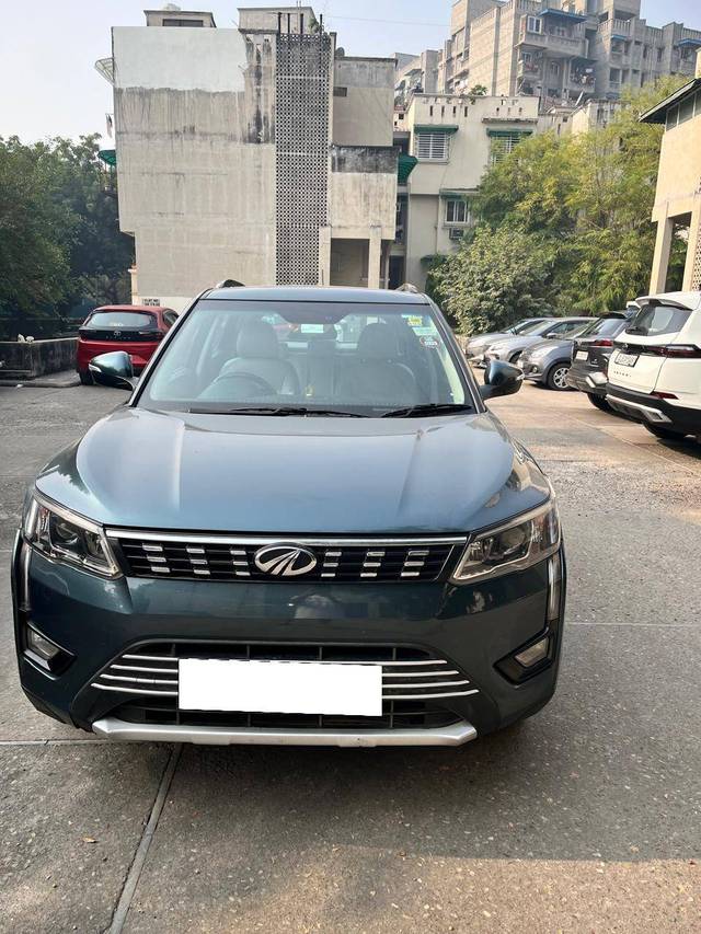 https://images10.gaadi.com/usedcar_image/4191747/original/acbb17ca9bf26255aa820fd8ea949a77.jpg?imwidth=6402