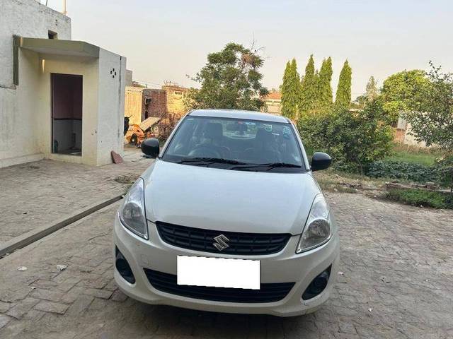 https://images10.gaadi.com/usedcar_image/4191762/original/9cb8b5a2713a1aedf0acbeb5c601c499.jpeg?imwidth=6400