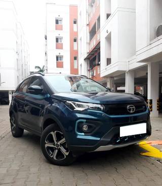 Tata Nexon EV Max 2022-2023 Tata Nexon EV XZ Plus Lux