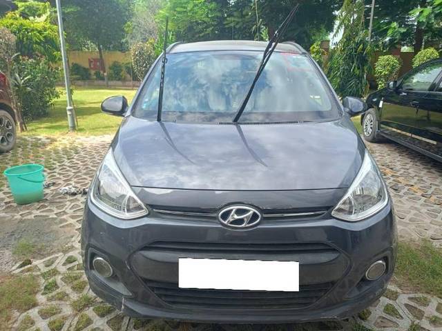 https://images10.gaadi.com/usedcar_image/4191813/original/bf588d6ba3fb77a5df576df8aff84fea.jpg?imwidth=6400