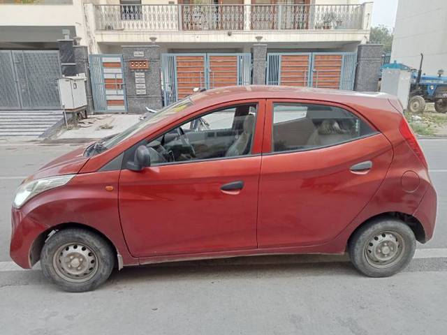 https://images10.gaadi.com/usedcar_image/4191818/original/527abda24f77faf70bb092099c5785dc.jpg?imwidth=6402