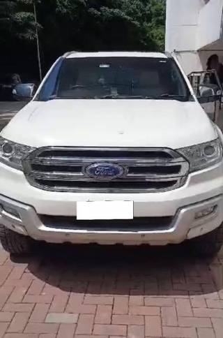 Ford Endeavour 2015-2020 Ford Endeavour 3.2 Titanium AT 4X4