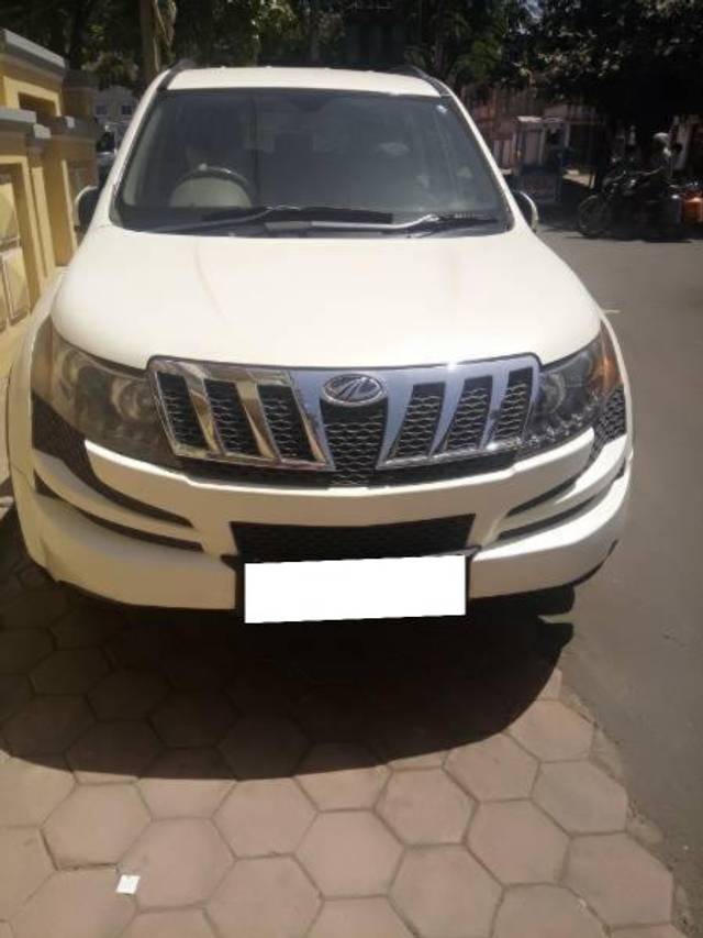 https://images10.gaadi.com/usedcar_image/4191999/original/processed_f03b5ee6-3fc4-4421-b6b7-18371a587981.jpg?imwidth=6400