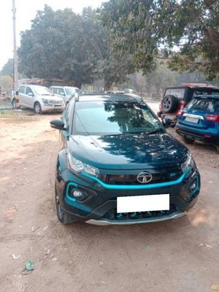 Tata Nexon EV Max 2022-2023 Tata Nexon EV XZ Plus Lux