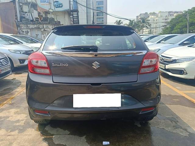 https://images10.gaadi.com/usedcar_image/4192067/original/processed_ecf0e07b7a5377a99f244a0ca756755d.jpg?imwidth=6402