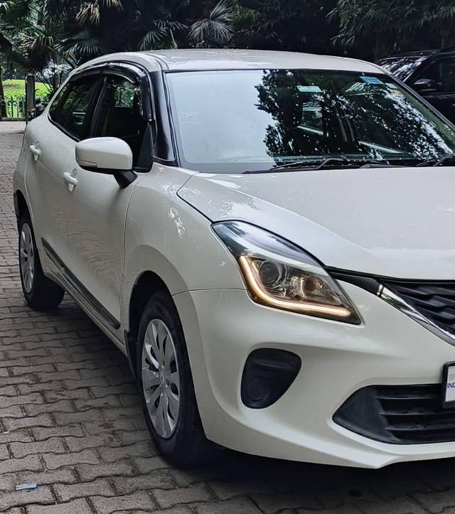 https://images10.gaadi.com/usedcar_image/4192078/original/processed_ce221a30765aa11a6e9fd77a635c4bee.jpg?imwidth=6400