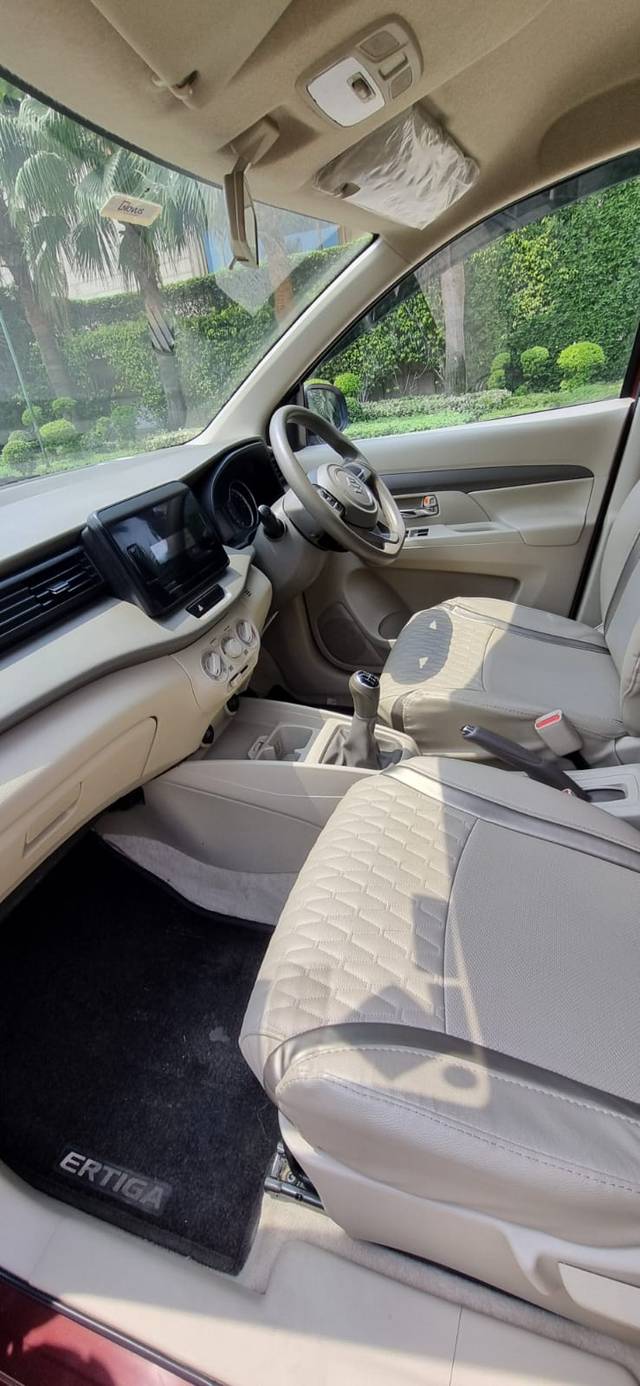 https://images10.gaadi.com/usedcar_image/4192122/original/4cdcf5d3d1df2d8b70bfa42fa6dcec92.jpg?imwidth=6402