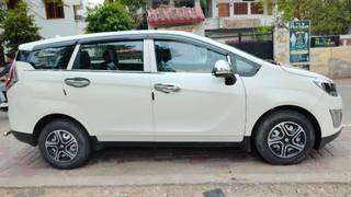 Mahindra Marazzo Mahindra Marazzo M2 BSIV