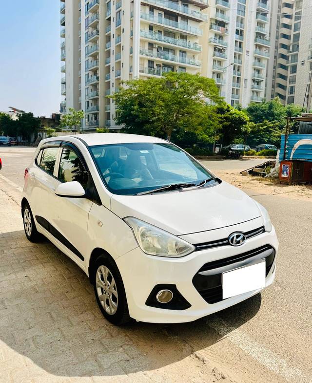 https://images10.gaadi.com/usedcar_image/4192247/original/processed_bcdbad30db4d9b94f23740f838741757.jpg?imwidth=6400