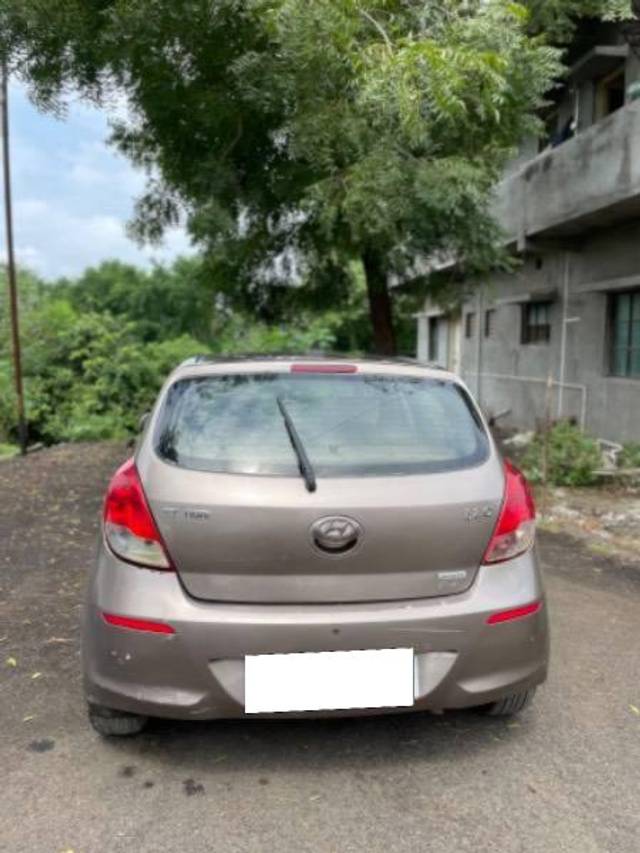 https://images10.gaadi.com/usedcar_image/4192288/original/processed_8b9c8384-33b3-44fa-8ebb-24e6894b1136.jpg?imwidth=6401