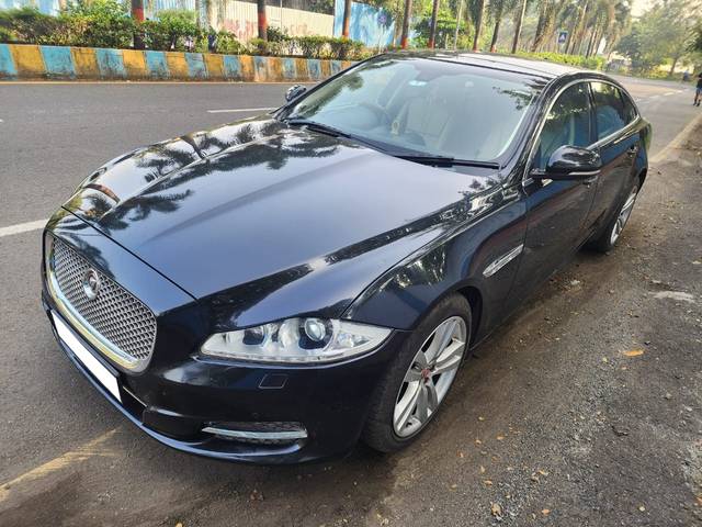 https://images10.gaadi.com/usedcar_image/4192313/original/54606db980e1106a3c137f45c53d488e.jpg?imwidth=6402