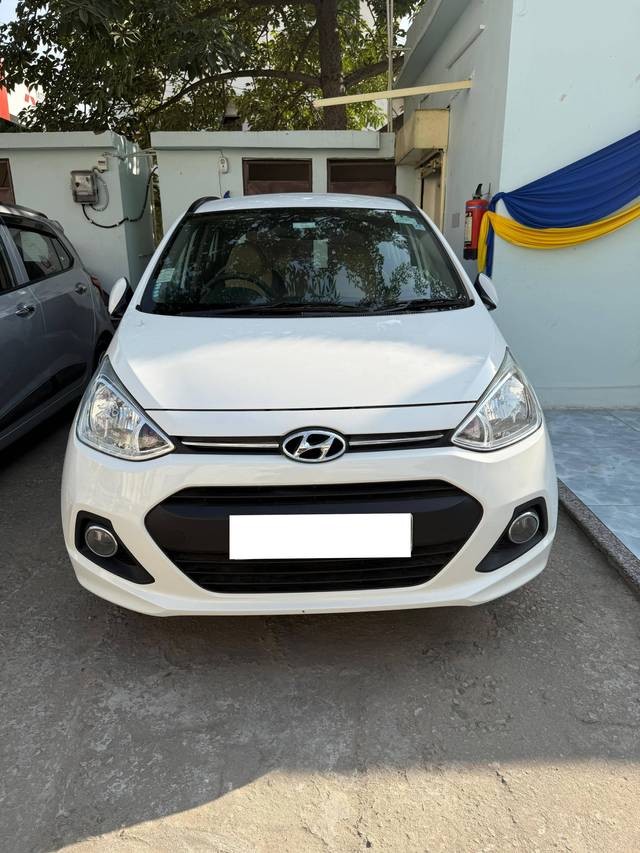 https://images10.gaadi.com/usedcar_image/4192377/original/processed_314b960303fc1c3097b0896369a54c87.jpg?imwidth=6402