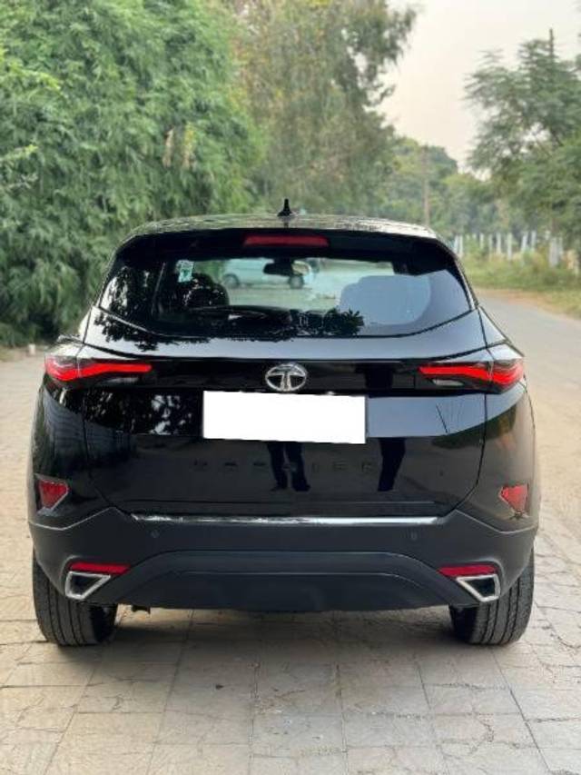 https://images10.gaadi.com/usedcar_image/4192538/original/processed_927740dd-f292-4d45-a239-907893324150.jpg?imwidth=6401