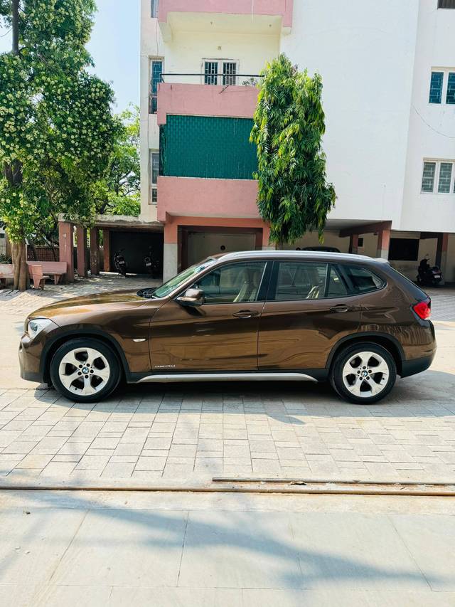 https://images10.gaadi.com/usedcar_image/4192548/original/processed_3459e49ed97e36495e46ba178fb8253a.jpeg?imwidth=6402