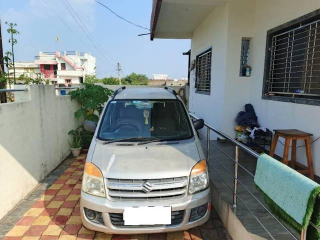 https://images10.gaadi.com/usedcar_image/4192605/original/processed_fd536150-2f2a-4928-994a-004eee472946.jpg?imwidth=6402