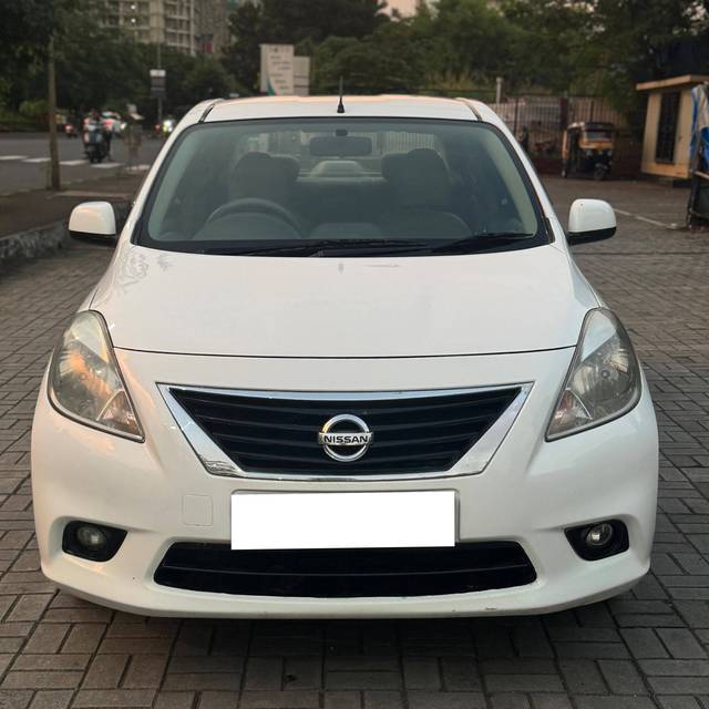 https://images10.gaadi.com/usedcar_image/4192664/original/processed_36f22f4babbc44d06b44455854a01c47.jpg?imwidth=6402