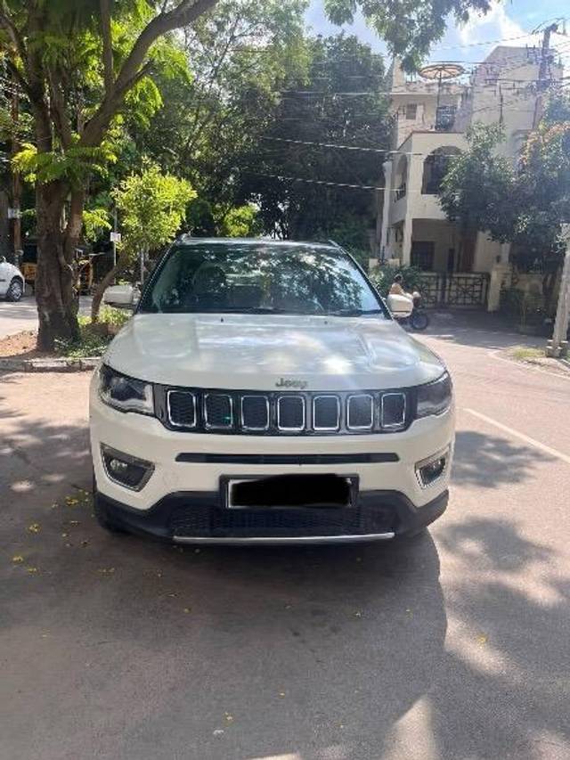 https://images10.gaadi.com/usedcar_image/4192754/original/processed_87a36bc5-de17-4416-b971-24c7613e4d21.jpeg?imwidth=6400